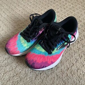 Tie Dye Brooks